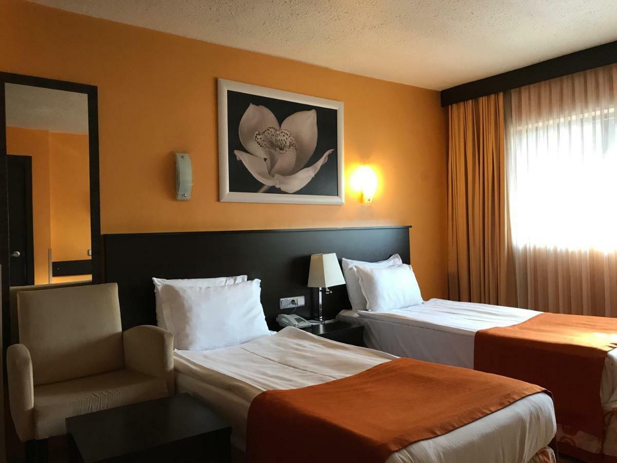 Mim Hotel Istanbul Eksteriør bilde